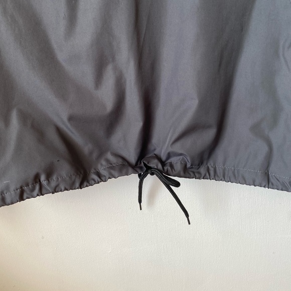 Women’s Dark Grey Vans Windbreaker - Picture 5 of 7